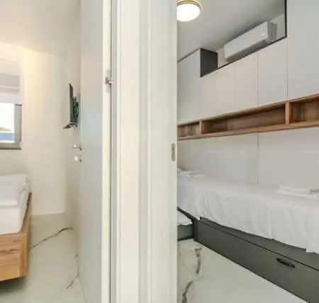 Apartmani Das *