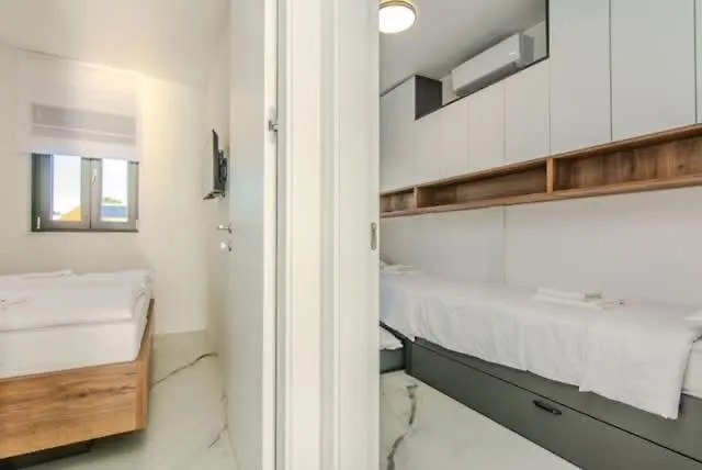 Apartmani Das *