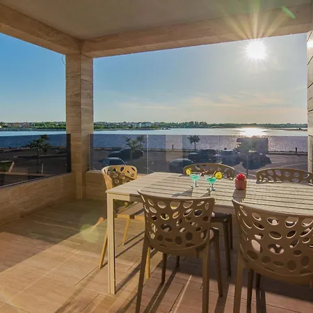 Apartmani Das Апартаменты *