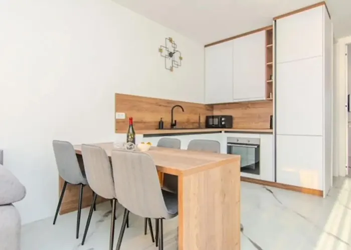 Apartmani Das Апартаменты Нин